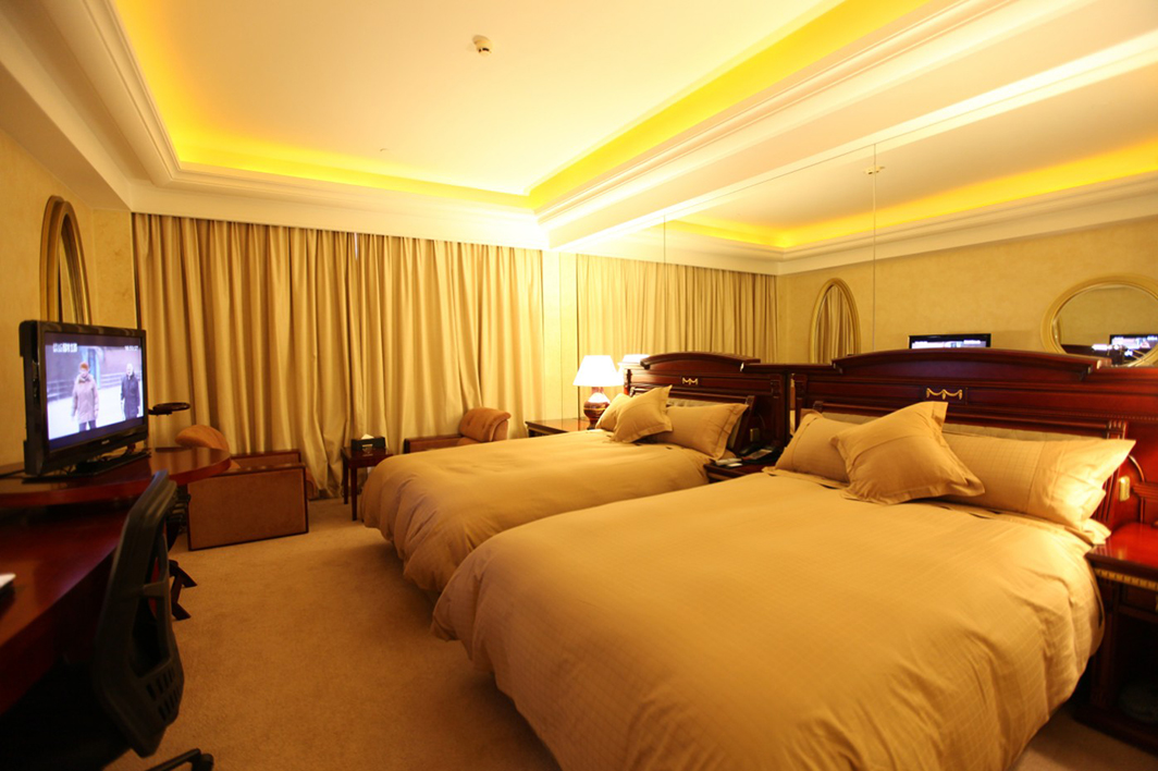 慈溪白金漢爵大酒店