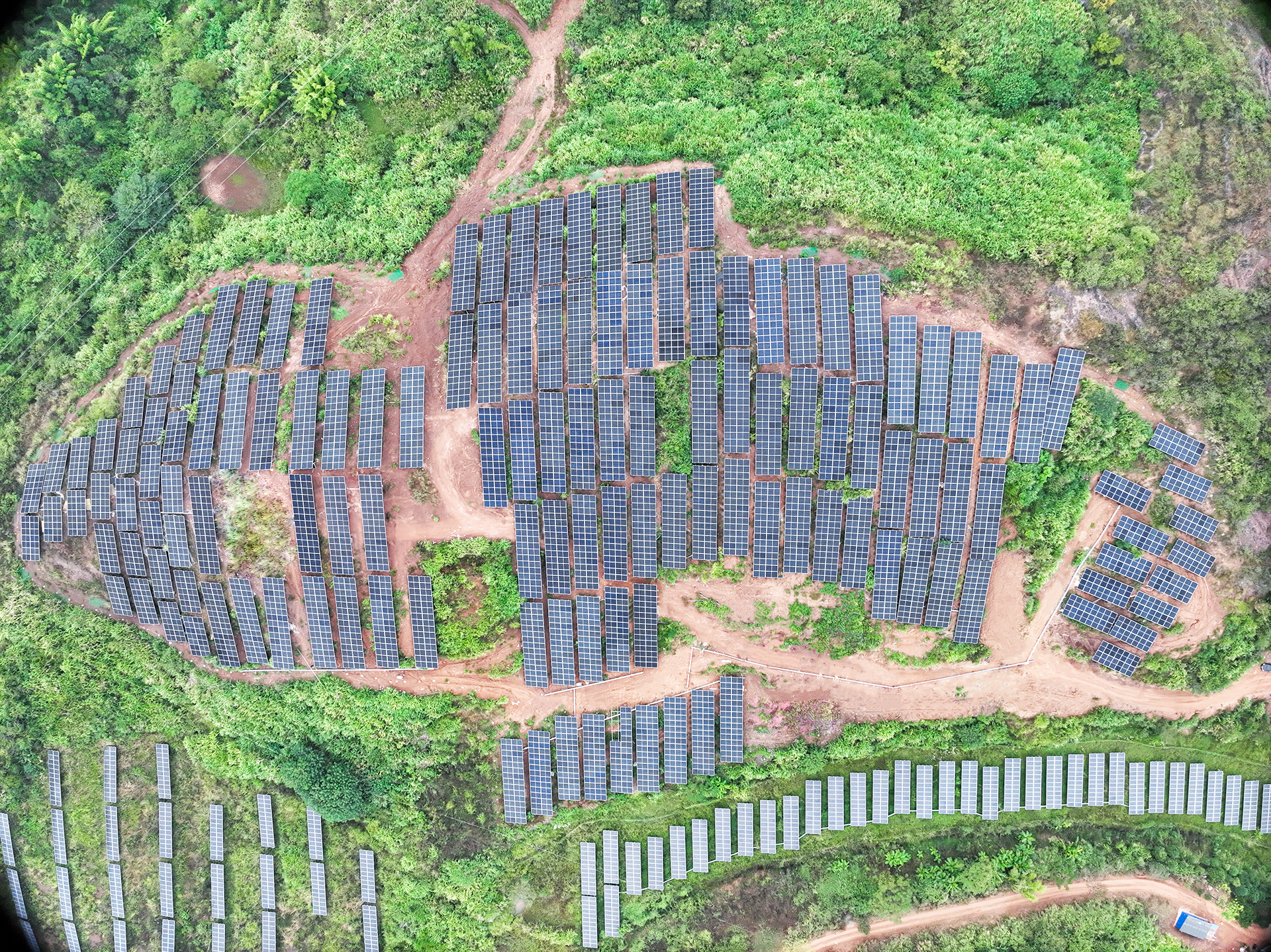 廣東韶關(guān)定榕馬市鎮(zhèn)一期24MW地面分布式光伏項(xiàng)目